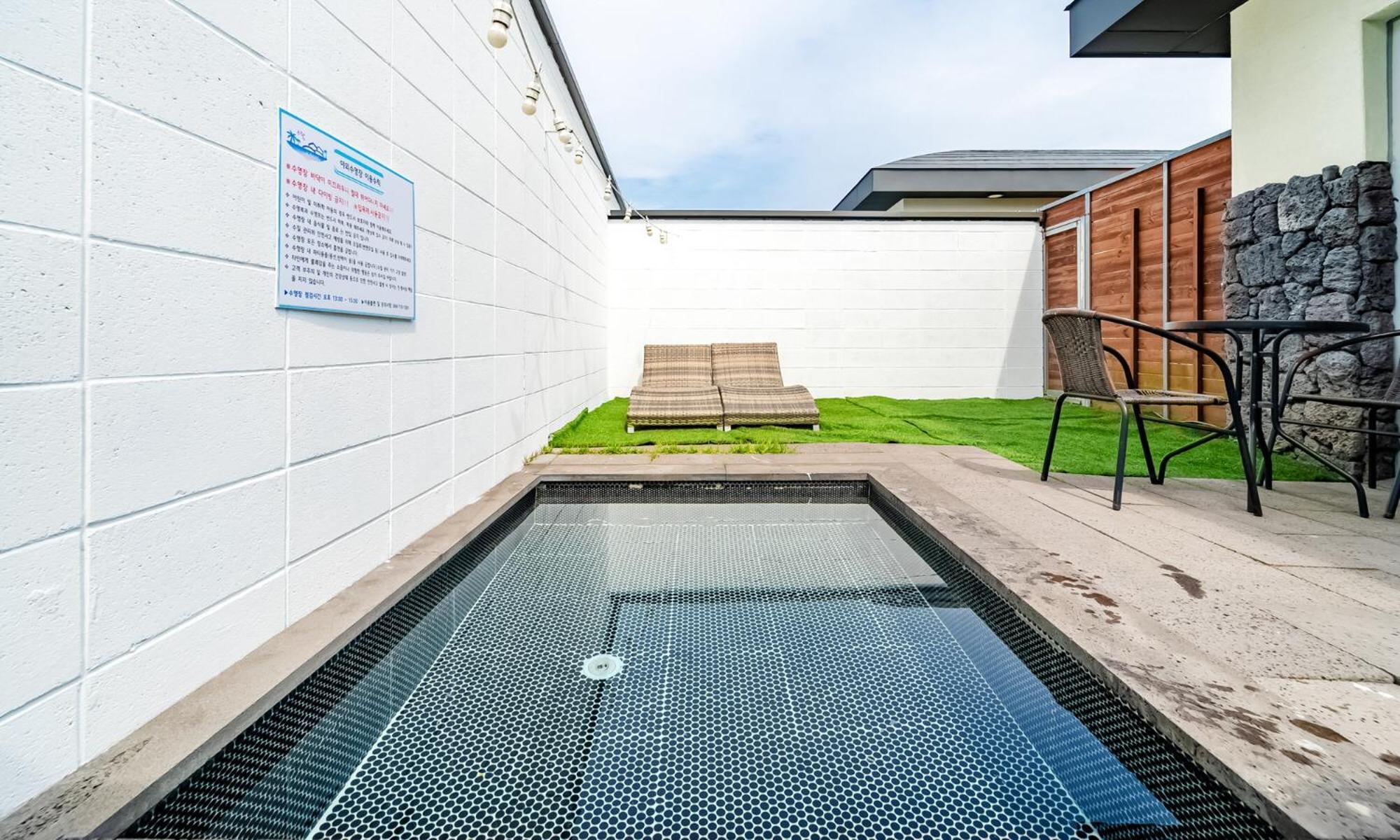 Pool And Villa Sorang Jeju Exterior foto